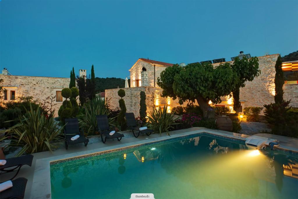 Arcus Suites Aryiroúpolis Exteriér fotografie