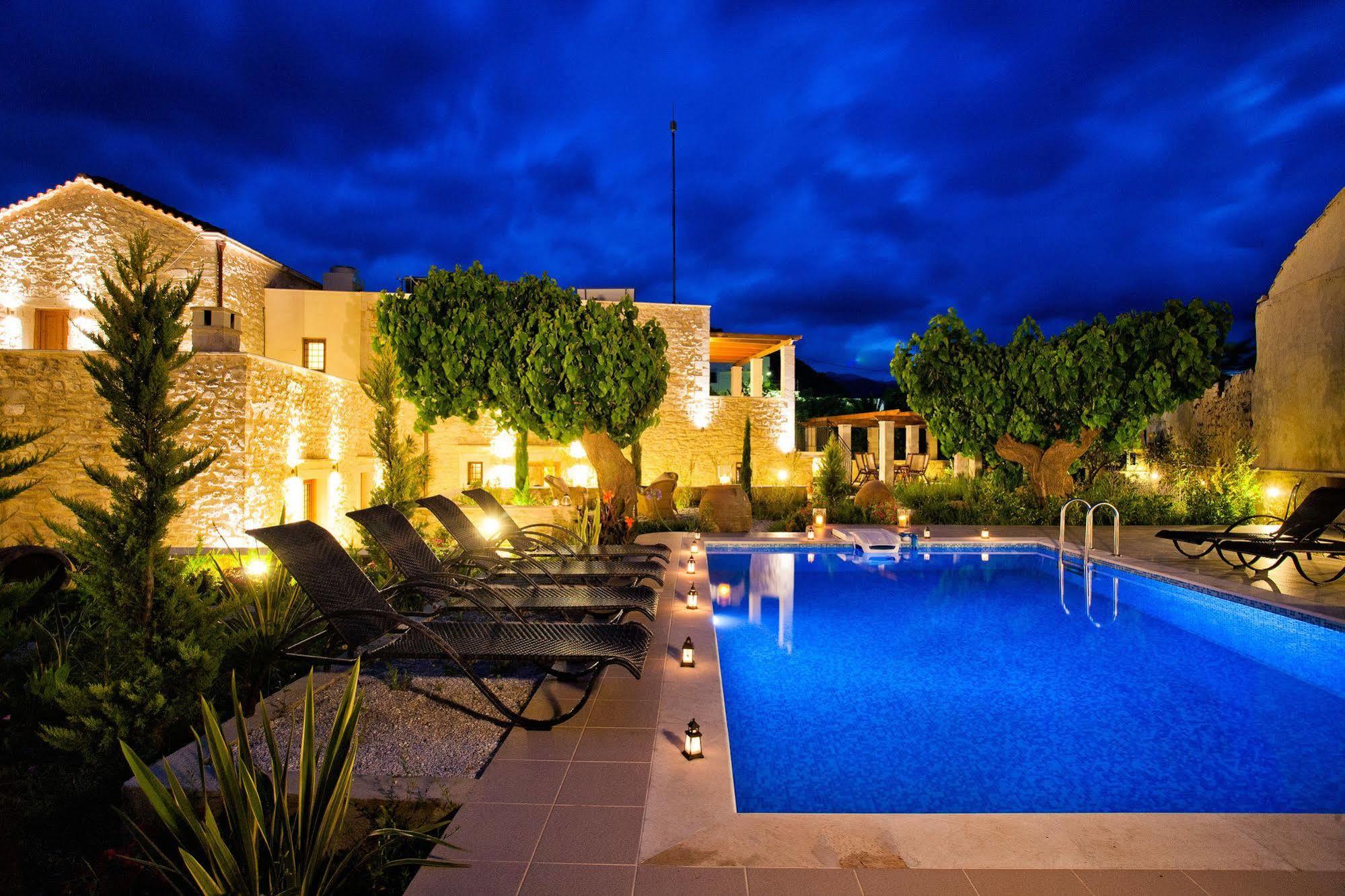 Arcus Suites Aryiroúpolis Exteriér fotografie