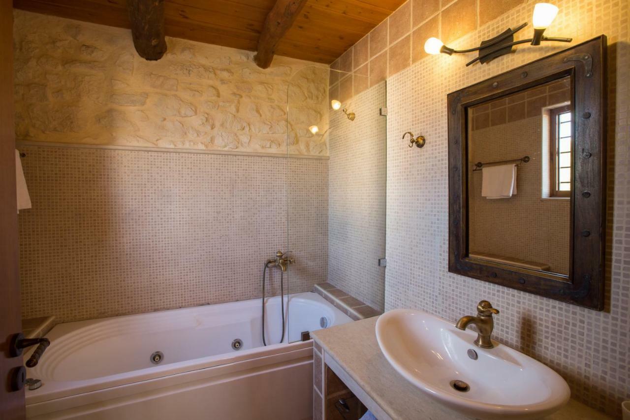 Arcus Suites Aryiroúpolis Exteriér fotografie