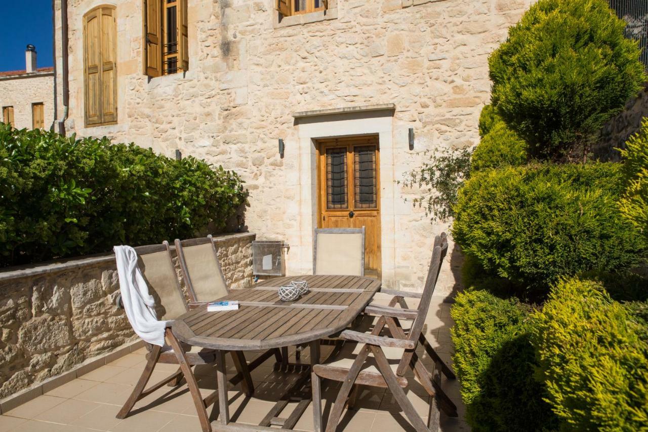 Arcus Suites Aryiroúpolis Exteriér fotografie
